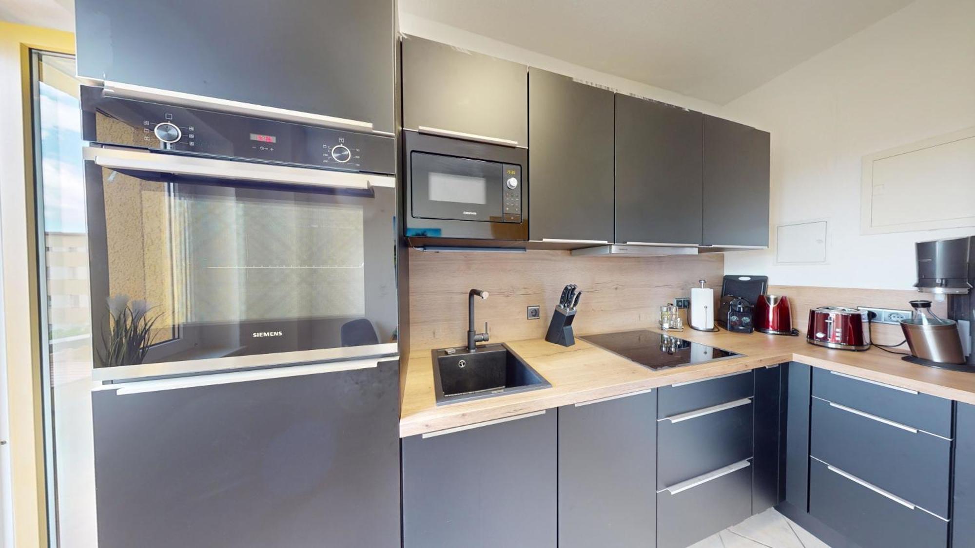 Sweethome - Luxus Apartment Auf 2 Etagen Магдебург Екстериор снимка